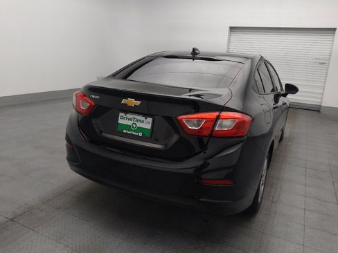Used 2018 Chevrolet Cruze LS FWD image 7