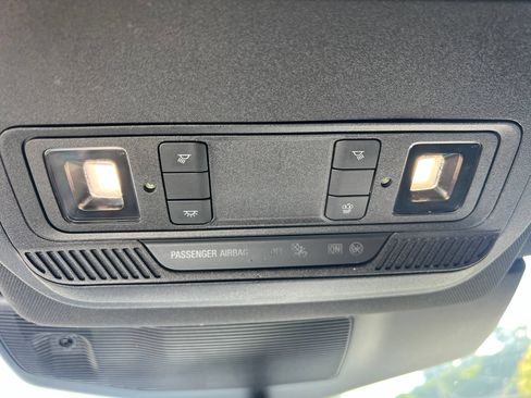 Used 2020 Ford Explorer XLT w/ Comfort Package AWD/4WD image 29