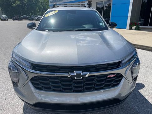 New 2026 Chevrolet Trax RS w/ Driver Confidence Package FWD image 2