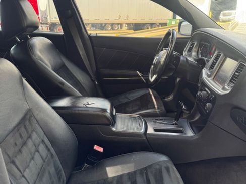 Used 2011 Dodge Charger R/T image 15