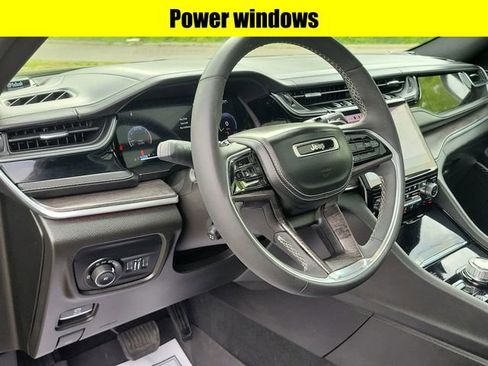 Used 2023 Jeep Grand Cherokee L Overland AWD/4WD image 25