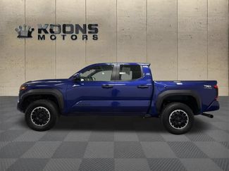 Used 2024 Toyota Tacoma TRD Off-Road AWD/4WD video 4