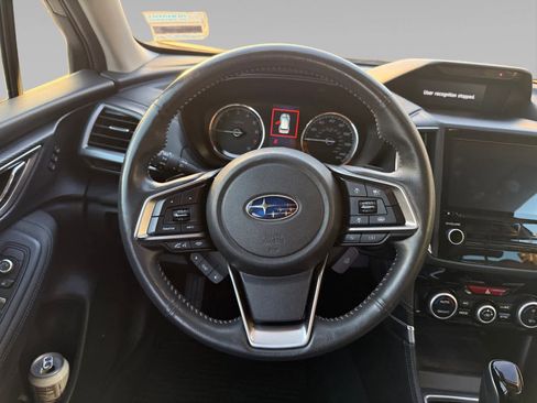 Used 2023 Subaru Forester Touring image 12