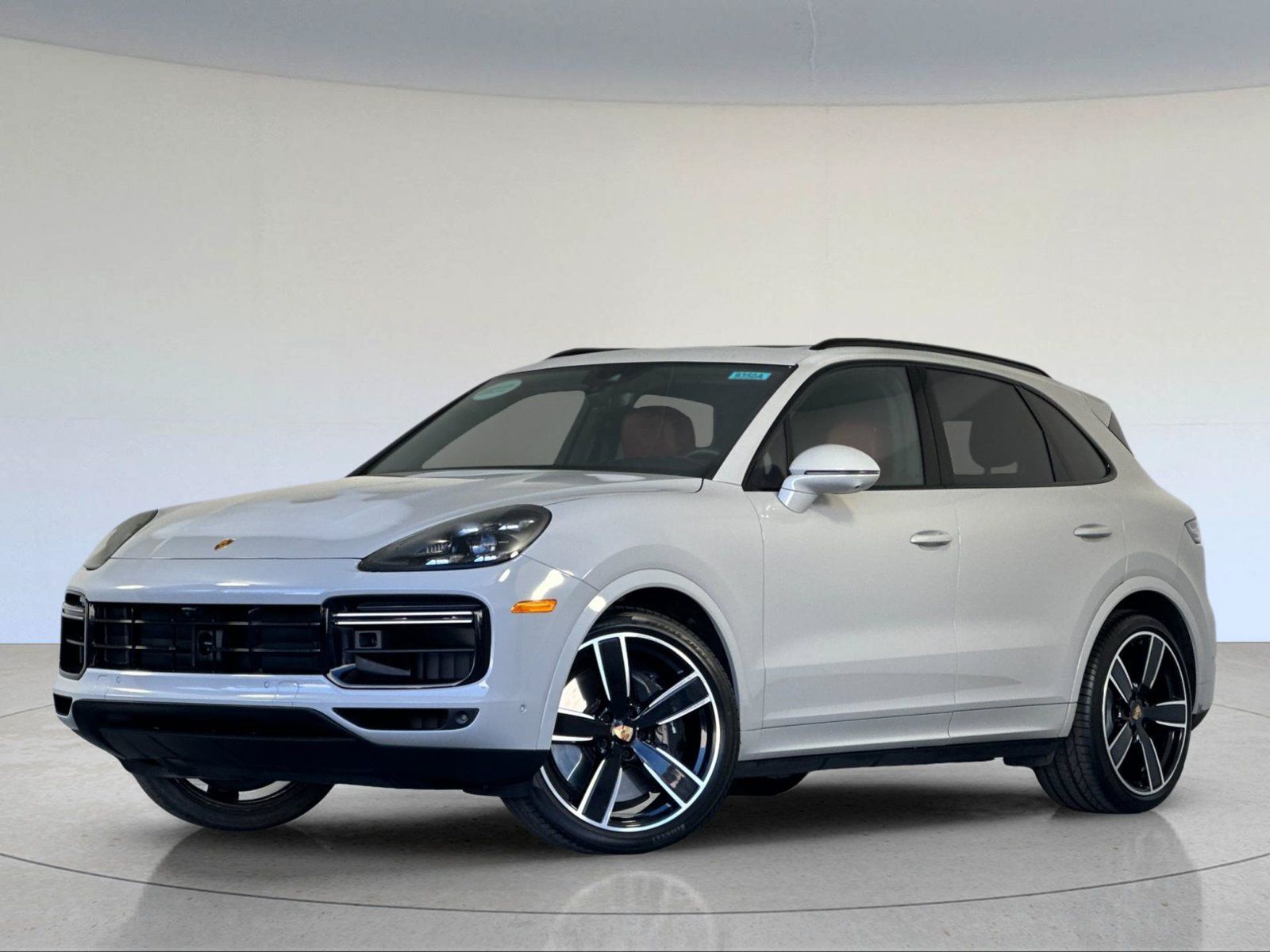 Certified 2022 Porsche Cayenne Turbo AWD/4WD image 1