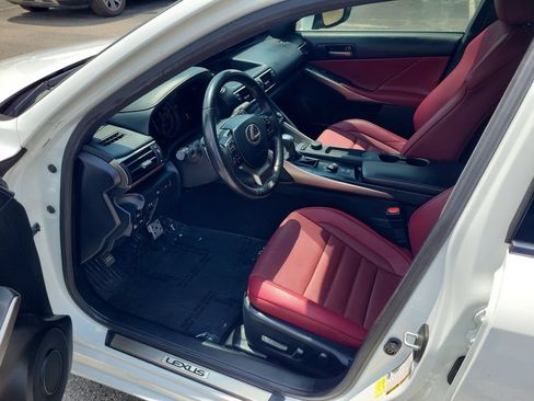 Used 2020 Lexus IS 300 F Sport w/ F Sport Package RWD image 12