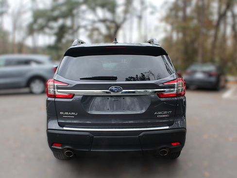 Used 2023 Subaru Ascent Touring image 8
