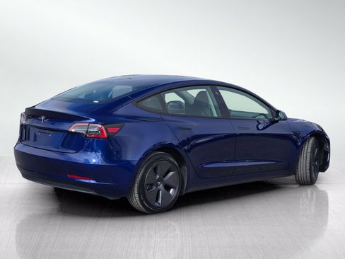 Used 2023 Tesla Model 3 Standard Range RWD image 4