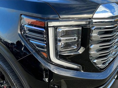 Used 2025 GMC Sierra 1500 Denali w/ Technology Package image 30