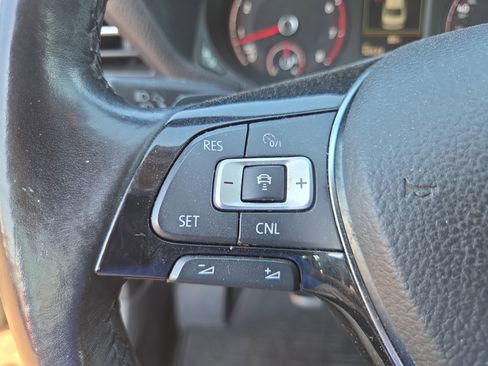 Used 2020 Volkswagen Passat 2.0T R-Line image 30