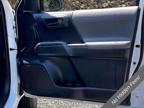 Used 2019 Toyota Tacoma SR RWD image 19