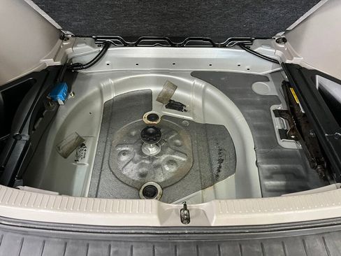 Used 2002 Toyota Highlander GREAT VALUE AWD image 11