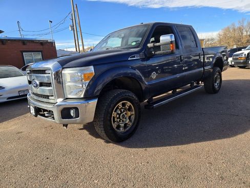 Used 2015 Ford F250 Lariat w/ Lariat Ultimate Package image 3