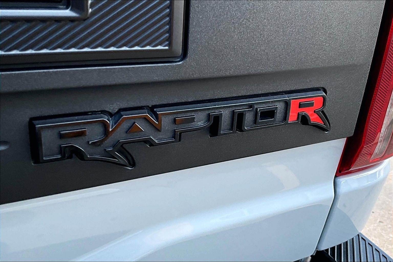 Used 2025 Ford F150 Raptor w/ Equipment Group 803A Raptor R AWD/4WD image 33