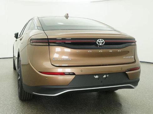New 2026 Toyota Crown Platinum AWD/4WD image 22