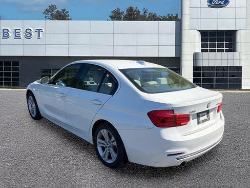 Used 2018 BMW 328d xDrive Sedan w/ Convenience Package AWD/4WD image 7