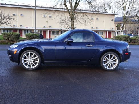 Used 2008 MAZDA MX-5 Miata Grand Touring w/ Premium Pkg image 3