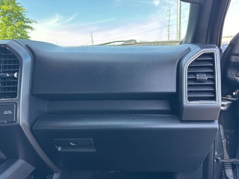 Used 2020 Ford F150 XLT w/ Equipment Group 302A Luxury AWD/4WD image 20