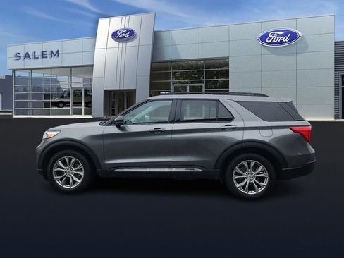 Certified 2023 Ford Explorer XLT w/ Equipment Group 202A AWD/4WD image 6
