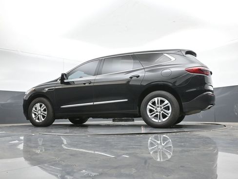 Used 2018 Buick Enclave Essence image 45