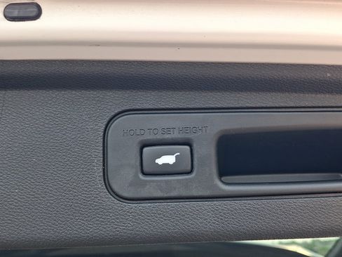 Certified 2024 Honda Odyssey Touring image 36