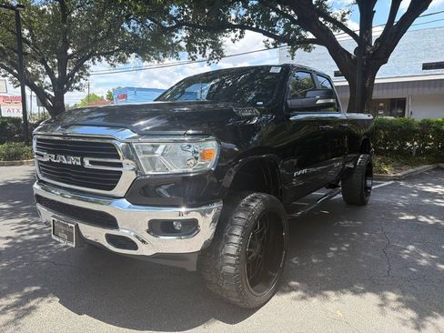 Used 2021 RAM 1500 Lone Star AWD/4WD image 3