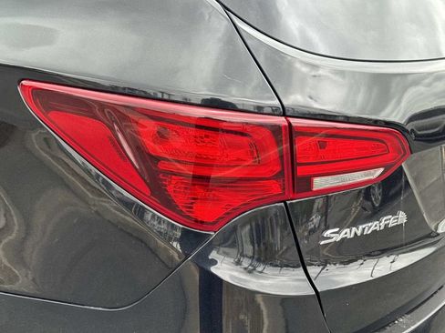 Used 2018 Hyundai Santa Fe Sport w/ 2.4L Tech Package 04 FWD image 29