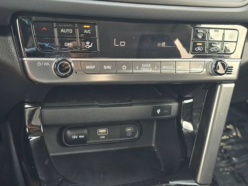 Used 2025 Kia Seltos SX w/ SX Sunroof Package AWD/4WD image 20