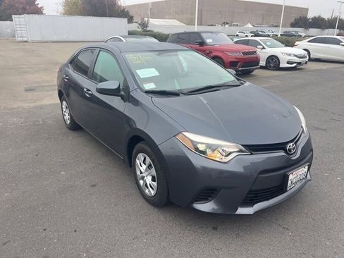 Used 2016 Toyota Corolla L image 3