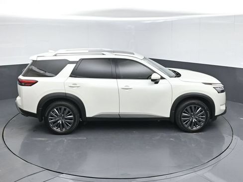 Used 2022 Nissan Pathfinder SL w/ SL Premium Package FWD image 47