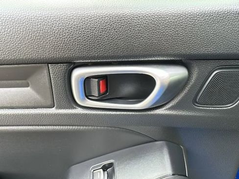 Used 2023 Honda Civic EX image 33
