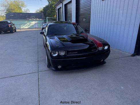 Used 2012 Dodge Challenger SRT8 image 20