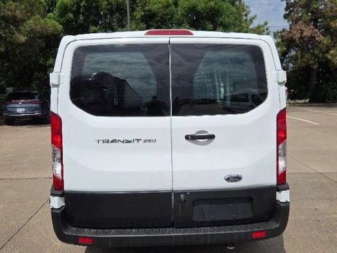 Used 2021 Ford Transit 250 Low Roof w/ Exterior Upgrade Package RWD image 9