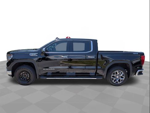 Used 2022 GMC Sierra 1500 SLT w/ SLT Convenience Package AWD/4WD image 7