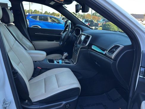 Used 2016 Jeep Grand Cherokee Limited 75th Anniversary image 10