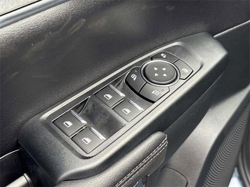 New 2025 Ford Ranger Lariat w/ Black Appearance Package image 19