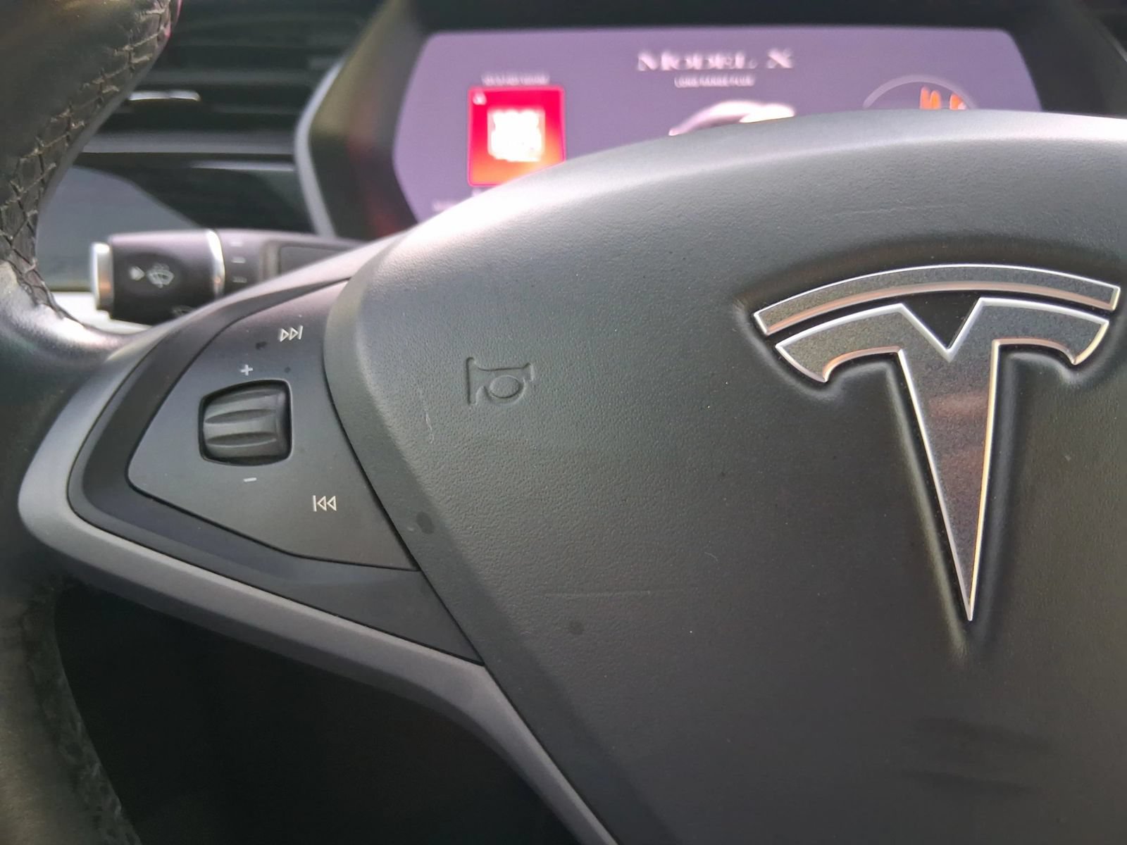 Used 2020 Tesla Model X Long Range AWD/4WD image 28
