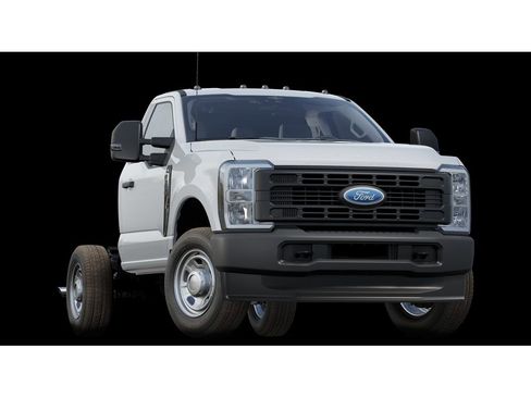 New 2024 Ford F350 XL w/ XL Chrome Package image 4