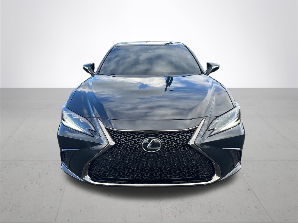 Used 2023 Lexus ES 350 F Sport w/ Accessory Package (Z2) FWD image 3