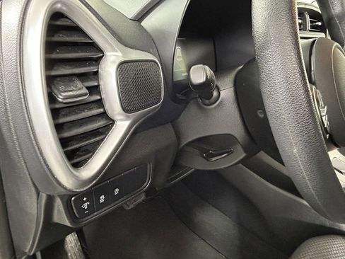 Used 2024 Kia Soul LX w/ Option Group 015 FWD image 22