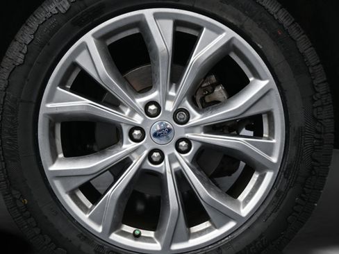 Used 2021 Ford Explorer Limited w/ Equipment Group 301A image 10