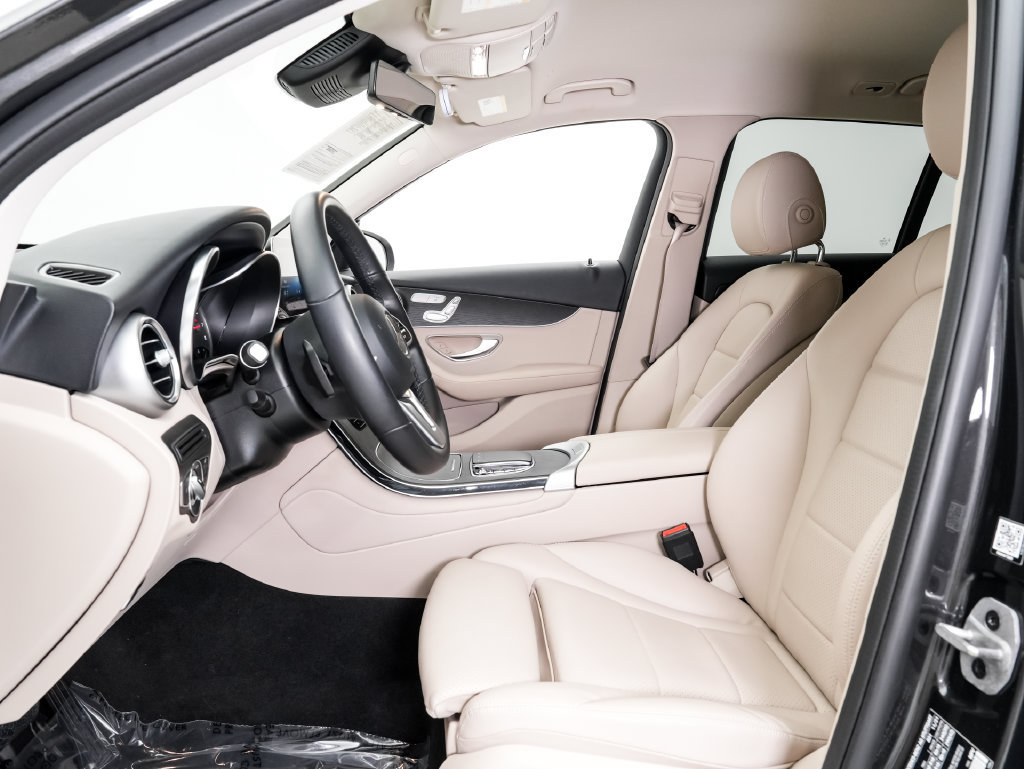 Used 2022 Mercedes-Benz GLC 300 4MATIC image 6
