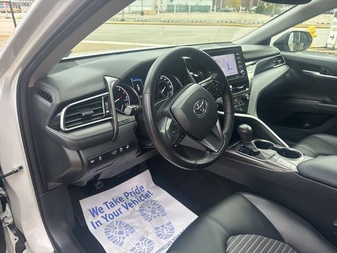 Used 2024 Toyota Camry SE image 22