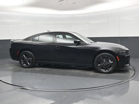 Used 2023 Dodge Charger SXT w/ Blacktop Package AWD/4WD image 31