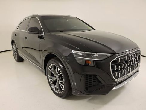 Certified 2024 Audi Q8 Premium Plus w/ Premium Plus Package AWD/4WD image 7