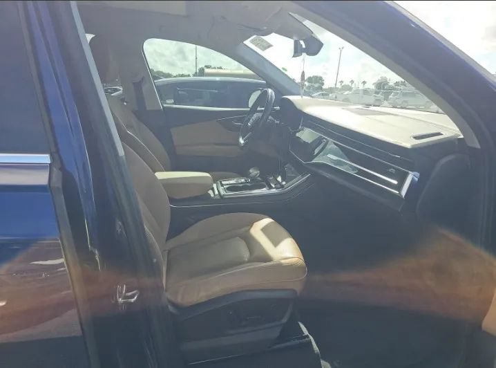 Used 2021 Audi Q7 3.0T Premium Plus w/ Executive Package AWD/4WD image 46