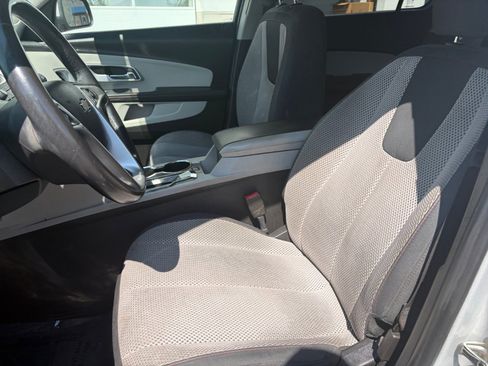 Used 2011 Chevrolet Equinox LT w/ Driver Convenience Package AWD/4WD image 14