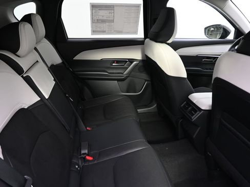 New 2026 MAZDA CX-5 Preferred AWD/4WD image 18