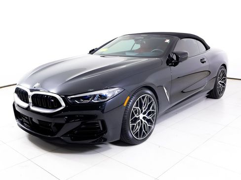 Used 2023 BMW M850i xDrive Convertible AWD/4WD image 34