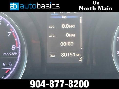 Used 2018 Toyota Camry SE w/ Moonroof Package FWD image 33