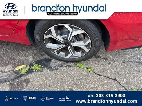 Used 2019 Kia Forte LXS FWD image 30
